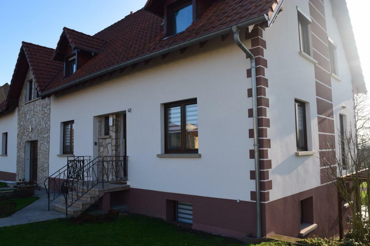 Le Gite De Maya Bining Exterior foto